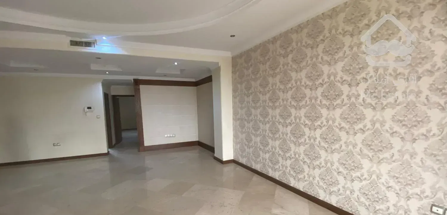 ۱۴۰متر آپارتمان/۳خواب/عروسک