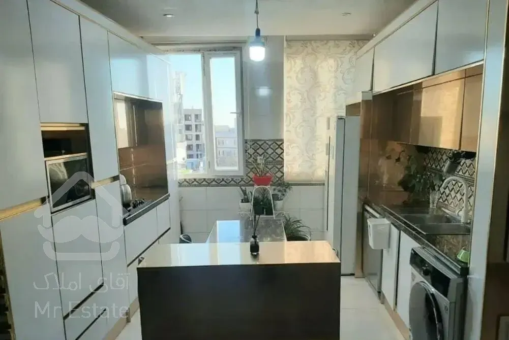 64متر ،فول امکانات ،محبوب مجاز شرقی