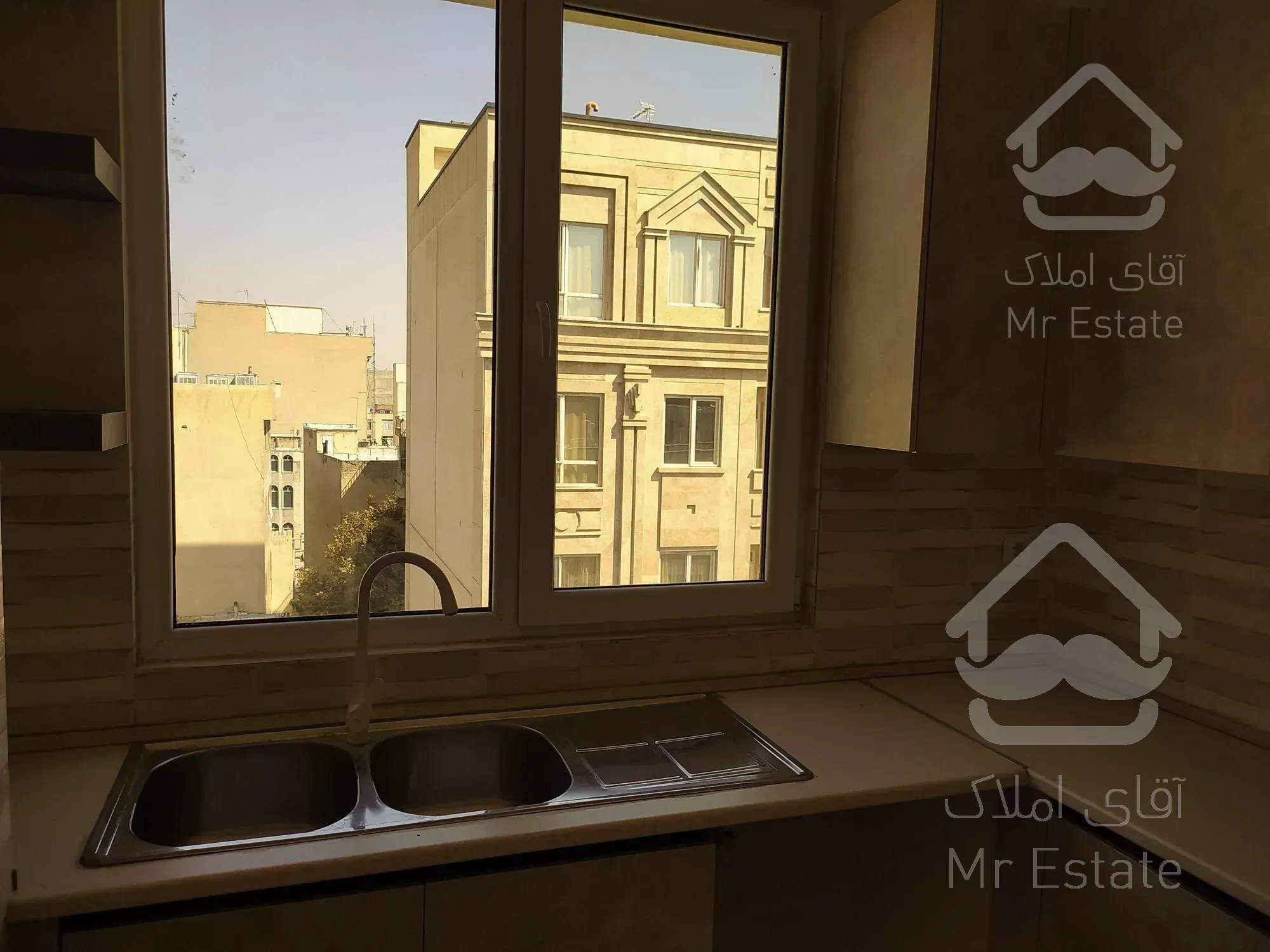 104 متر، دو خواب، میدان آزادی، سازه و نقشه مهندسی