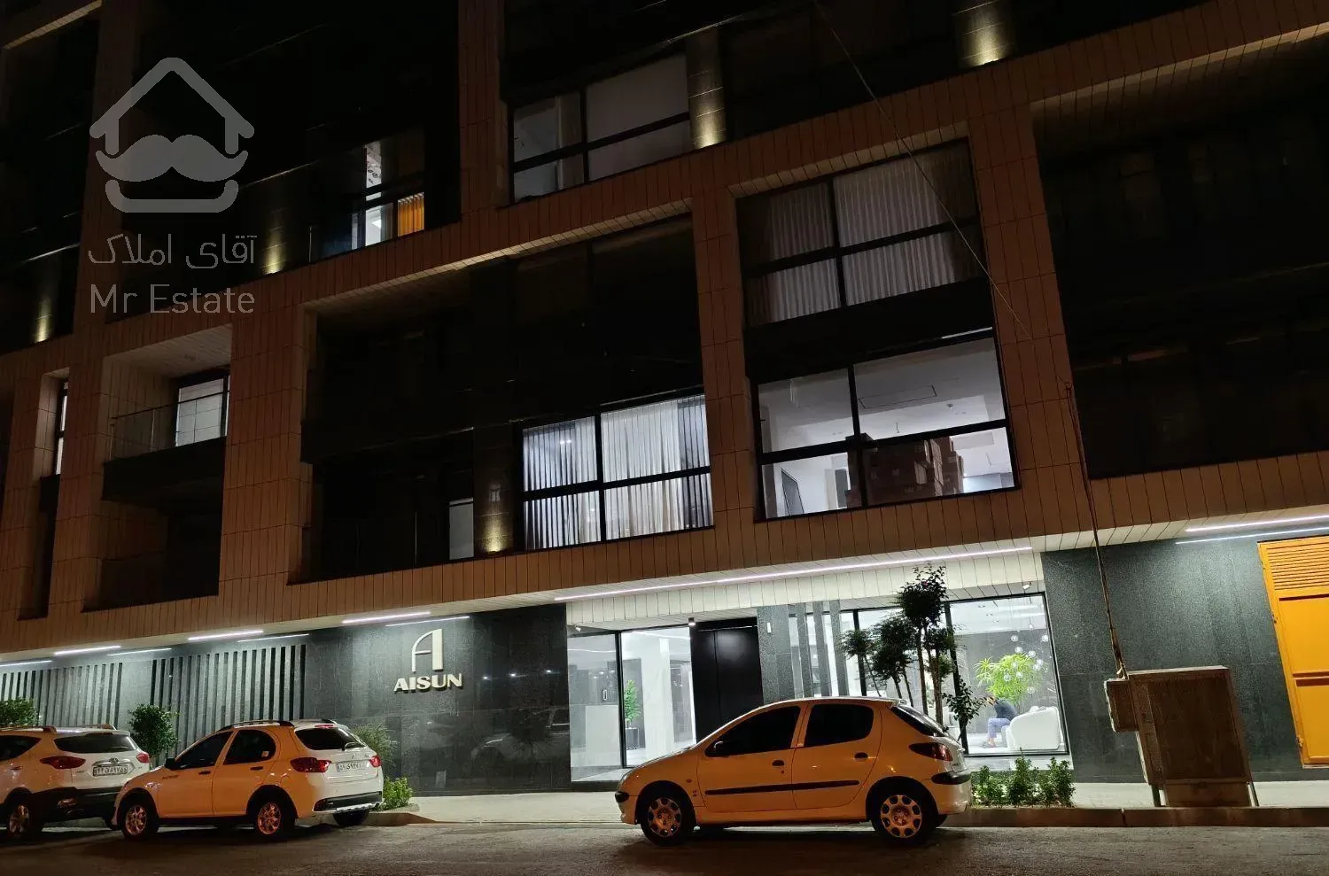 برج مدرن فردوس غرب / از۹۲ تا ۱۸۱ متر