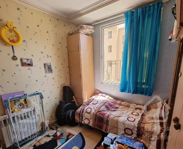 آپارتمان ۸۱ متری پونک،عدل