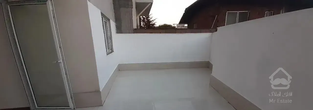 آپارتمان حیاطدار ۳خواب/ملل۴۹ کنار فاز۲ملل