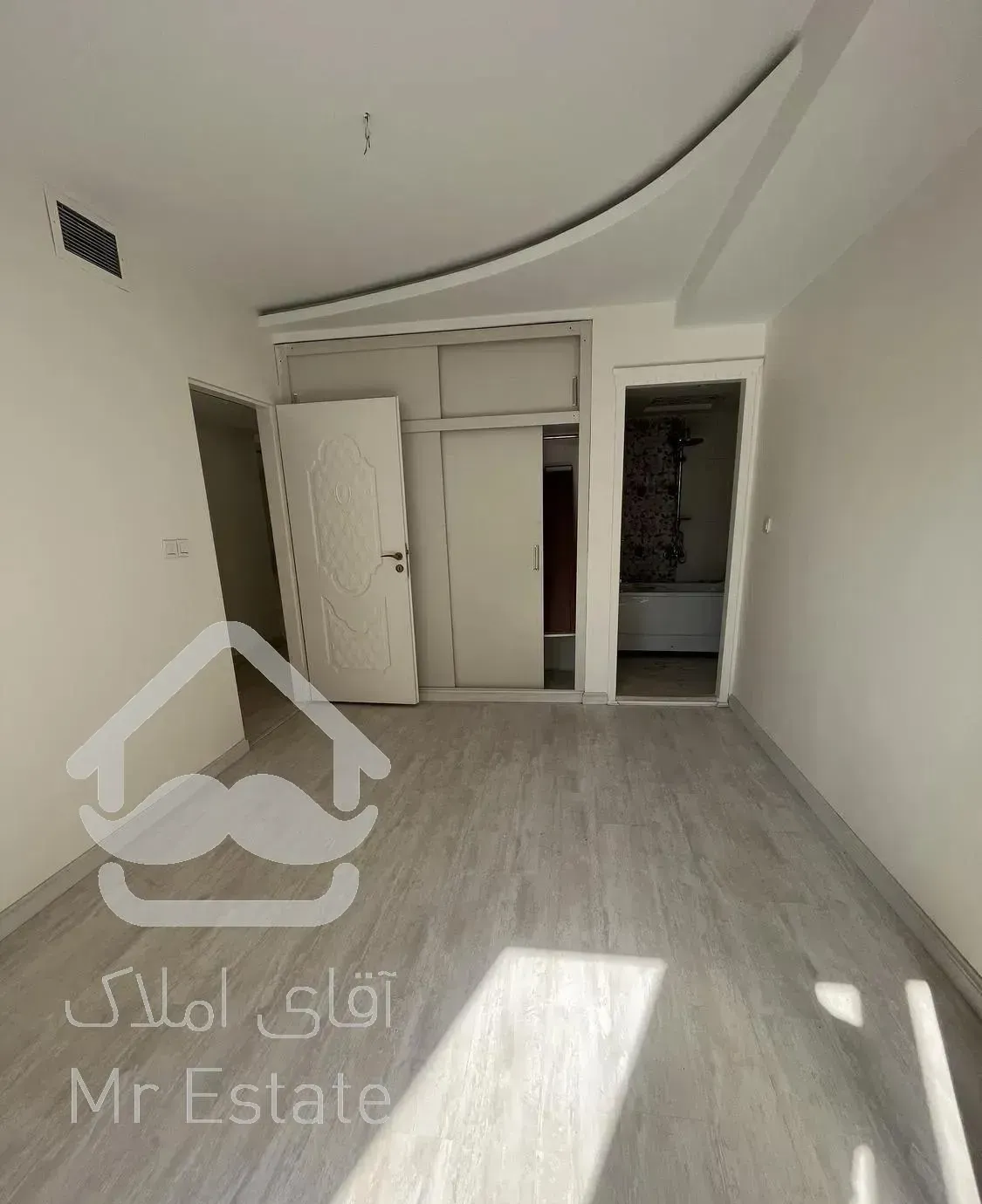 ۱۳۲متر *برج گل نرگس* مشاعات فول هتلینگ