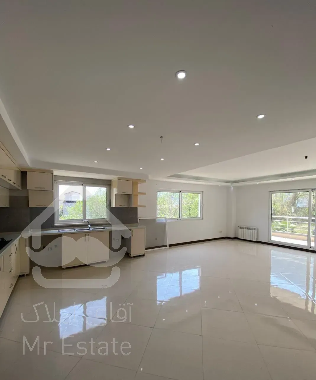 فروش واحد مسکونی /نمک آبرود