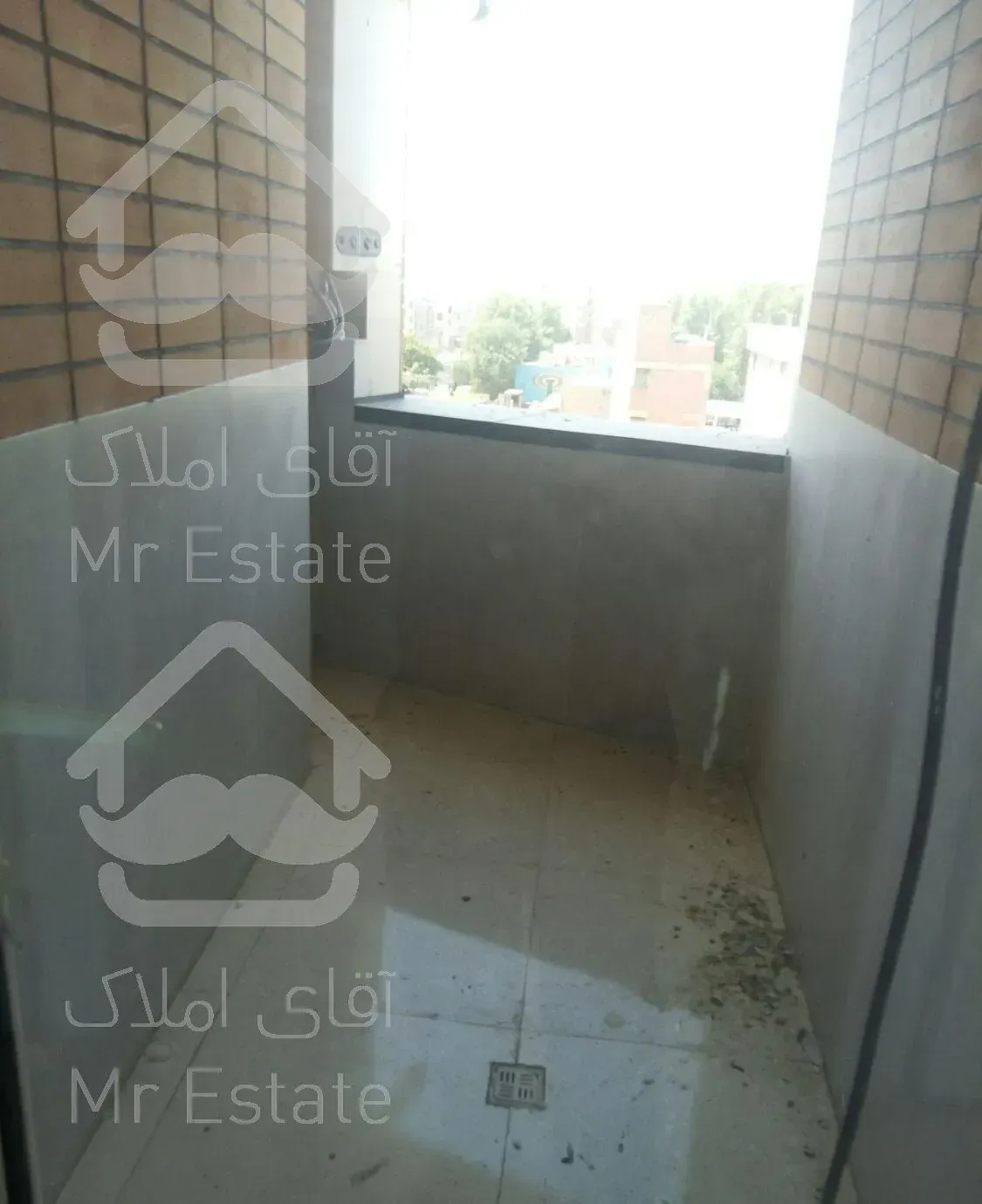 آپارتمان ۹۰متردوخواب ۴   مجتمع  م