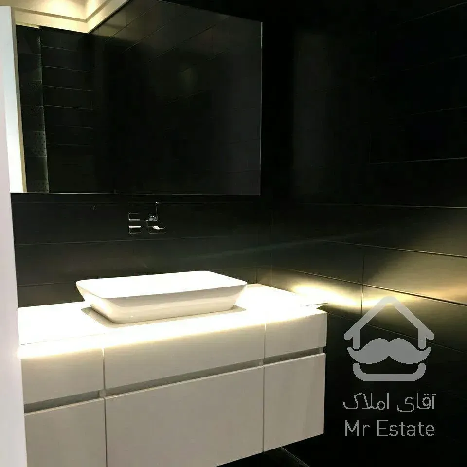 آپارتمان ٣۶٠ متری فرمانیه سنبل