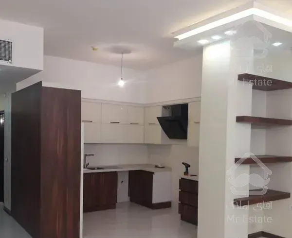 آپارتمان دو خواب با حیاط اختصاصی