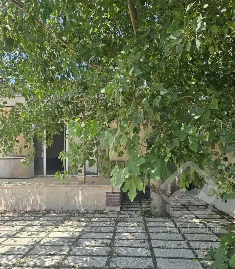 ویلا ۲۸۰متری،۲خواب،۵ دقیقه‌ای ساحل