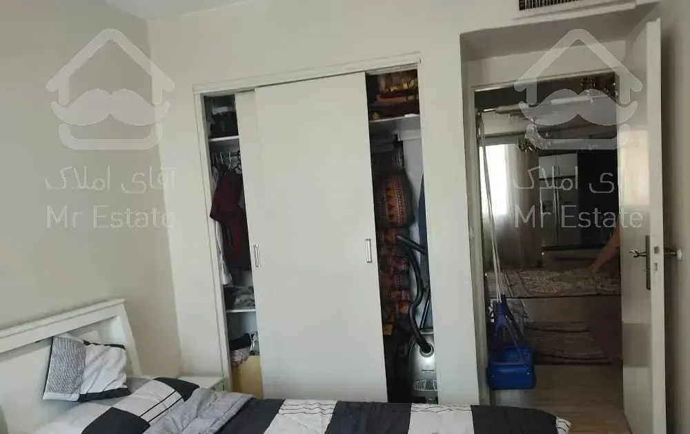 ۵۲ متر با پارکینگ اماده تخلیه