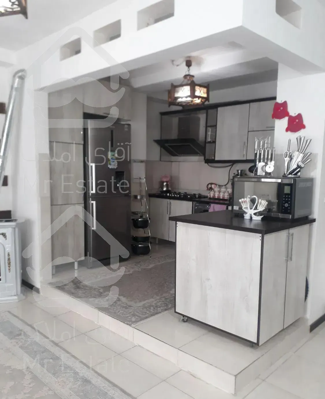 اپارتمان ۹۴مترکیانمهرشهرک امام رضا۲۰متری درخشان