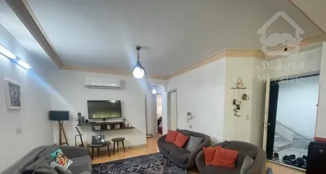 فروش آپارتمان ۸۳ متری تک واحدی