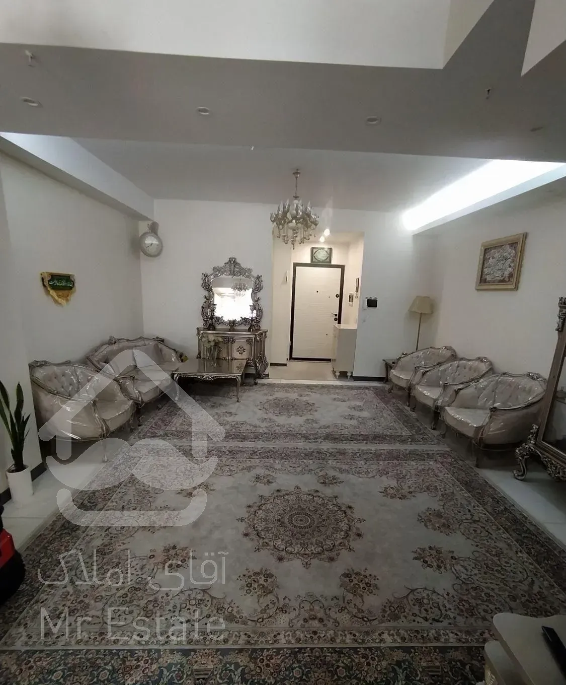 فروش آپارتمان ۶۸ متری ۱ خوابه در استخر