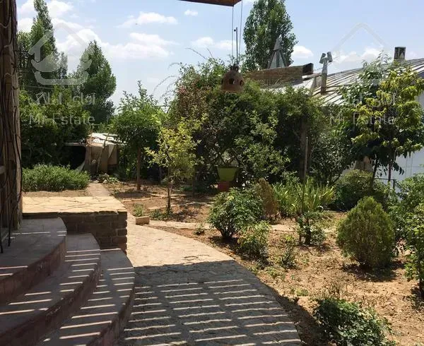 ویلا در ارتفاعات روستای آینه ورزان