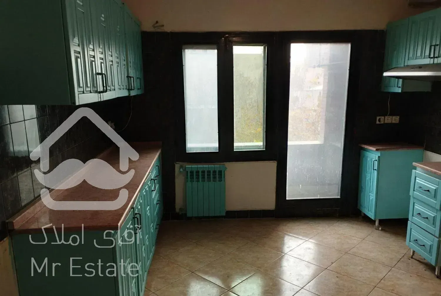 آپارتمان ۲۰۰ متر ۳ خوابه