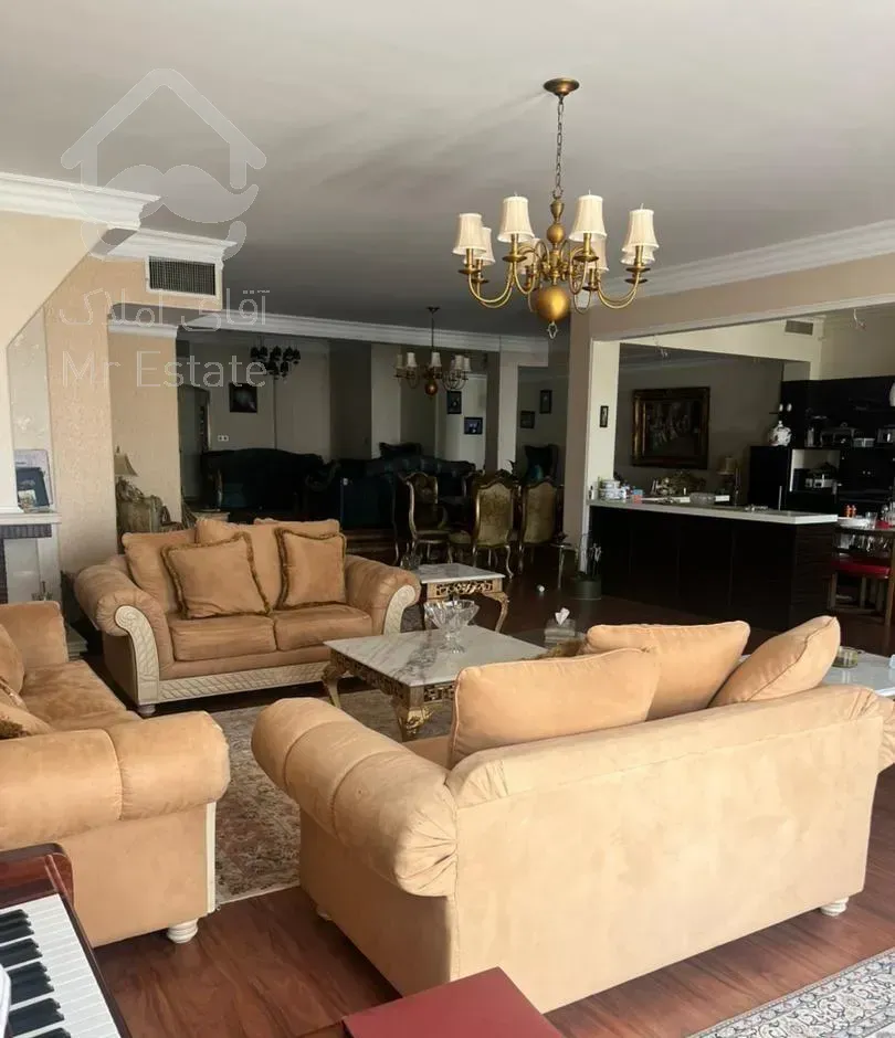 فروش آپارتمان ۲۲۰ متری ۳ خوابه  نیاوران محله بوکان