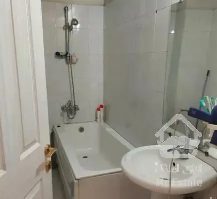 سعادت آباد ۱۶۵متری سه خواب مناسب سرمایه گذاری