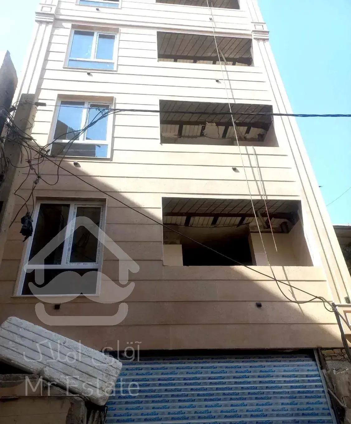 آپارتمان ۹۰ متر پارکینگ دار طالقانی نوساز