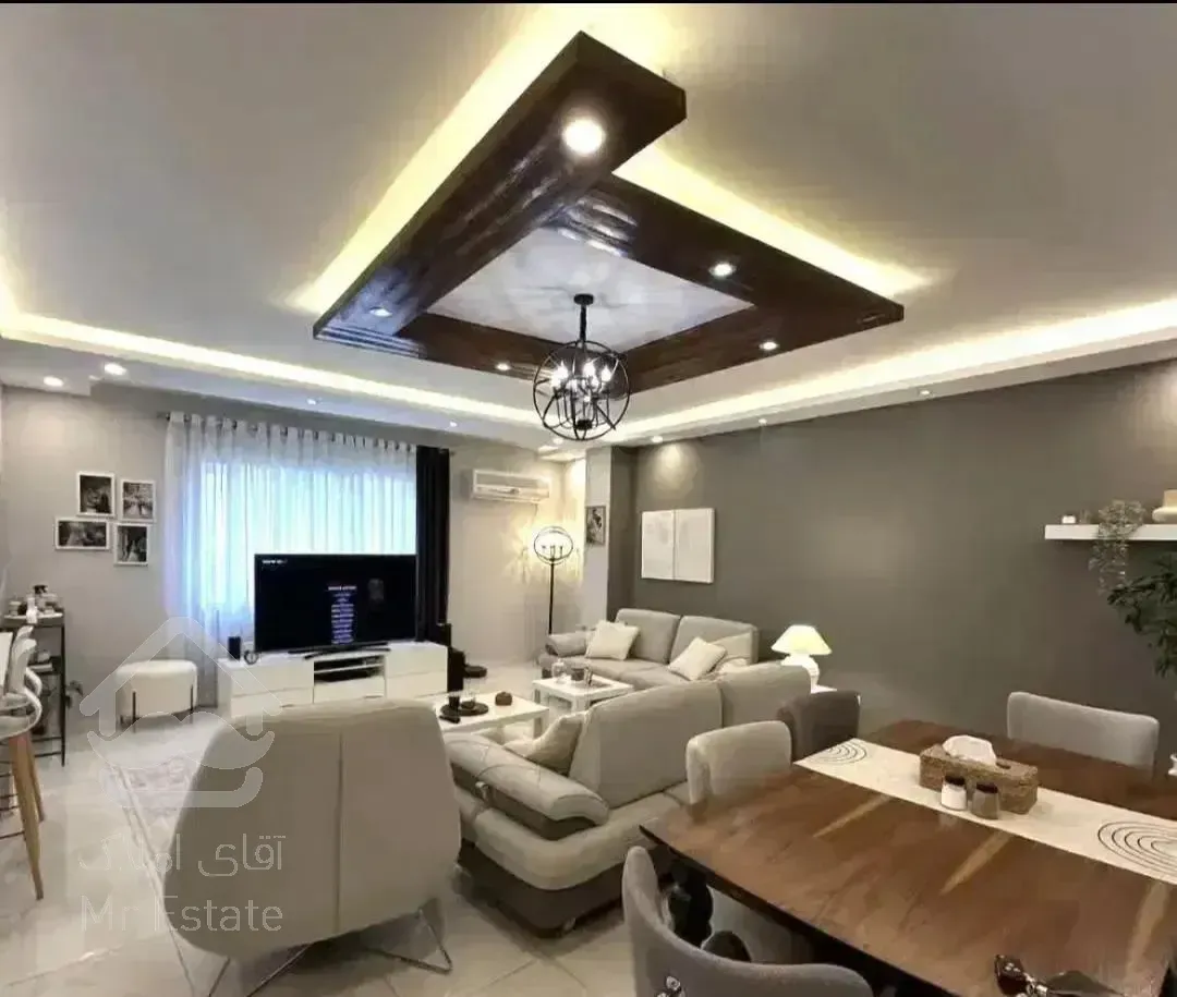 باکس پونک / ۷۴متر / ۲خوابه /سالن پرده خور /تراورتن