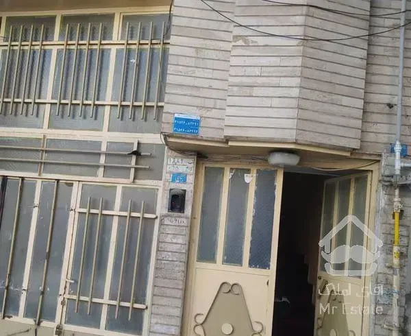 خانه دربستی با مغازه /متراژ 70متر