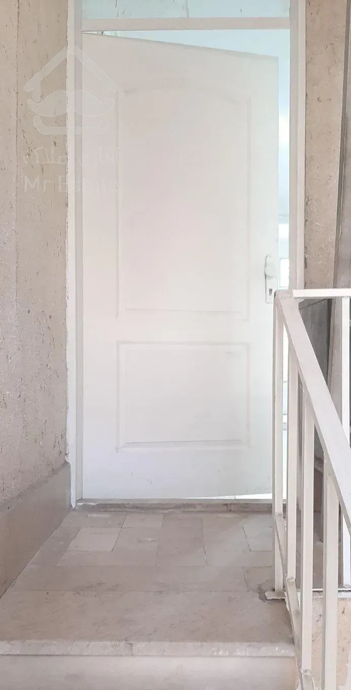 فروش آپارتمان ۵۰ متری ۱ خوابه طبقه ۲ در فرحزاد