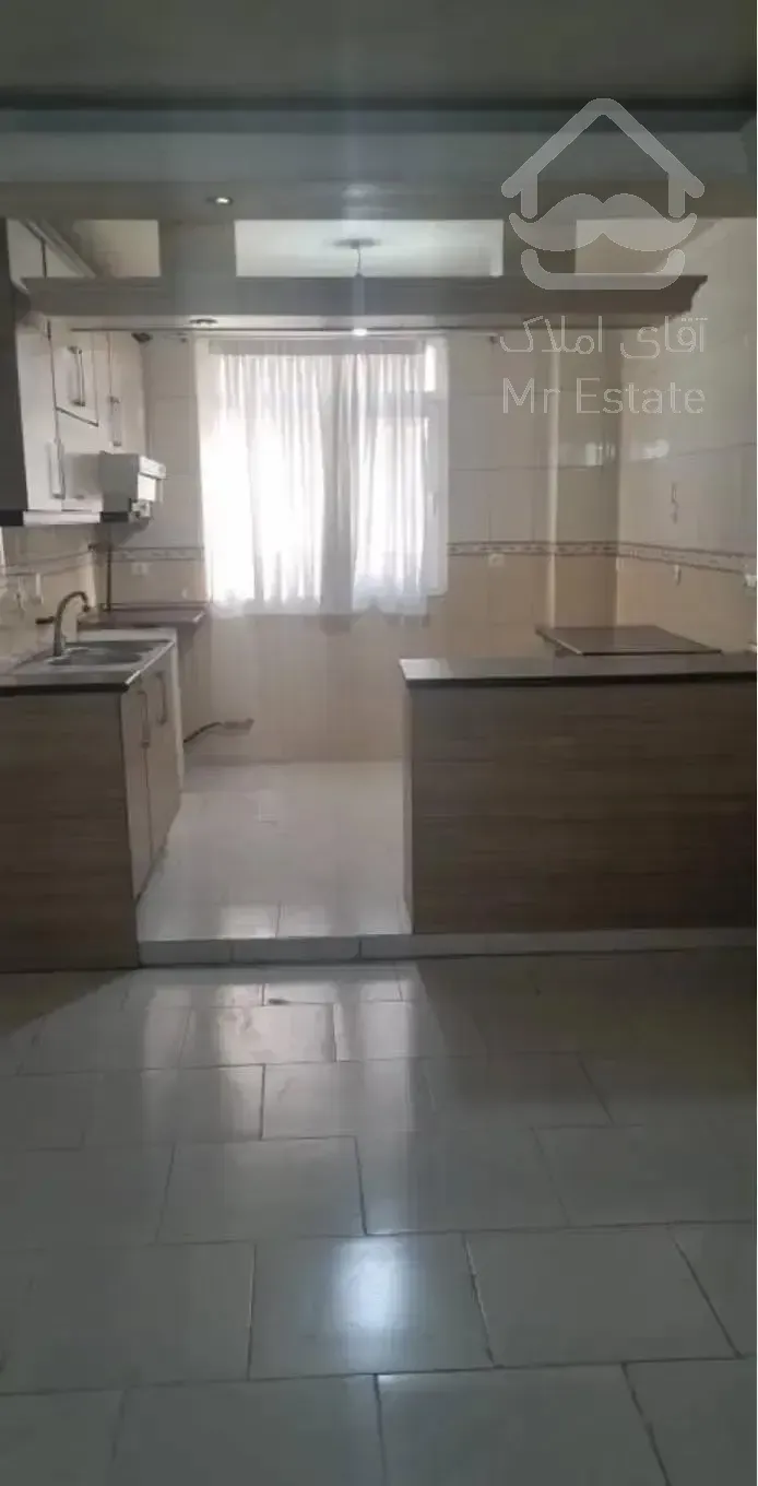 ۵۰ متر/فول امکانات/غرق نور/خوش نقشه