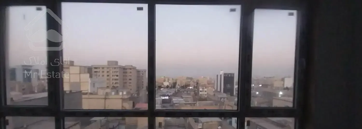 اپارتمان ۹۹متری طبقه اول با پارکینگ