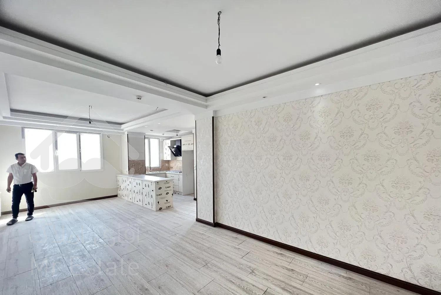 ۸۴متر برج  منطقه سالن پرده خور کلید نخورده