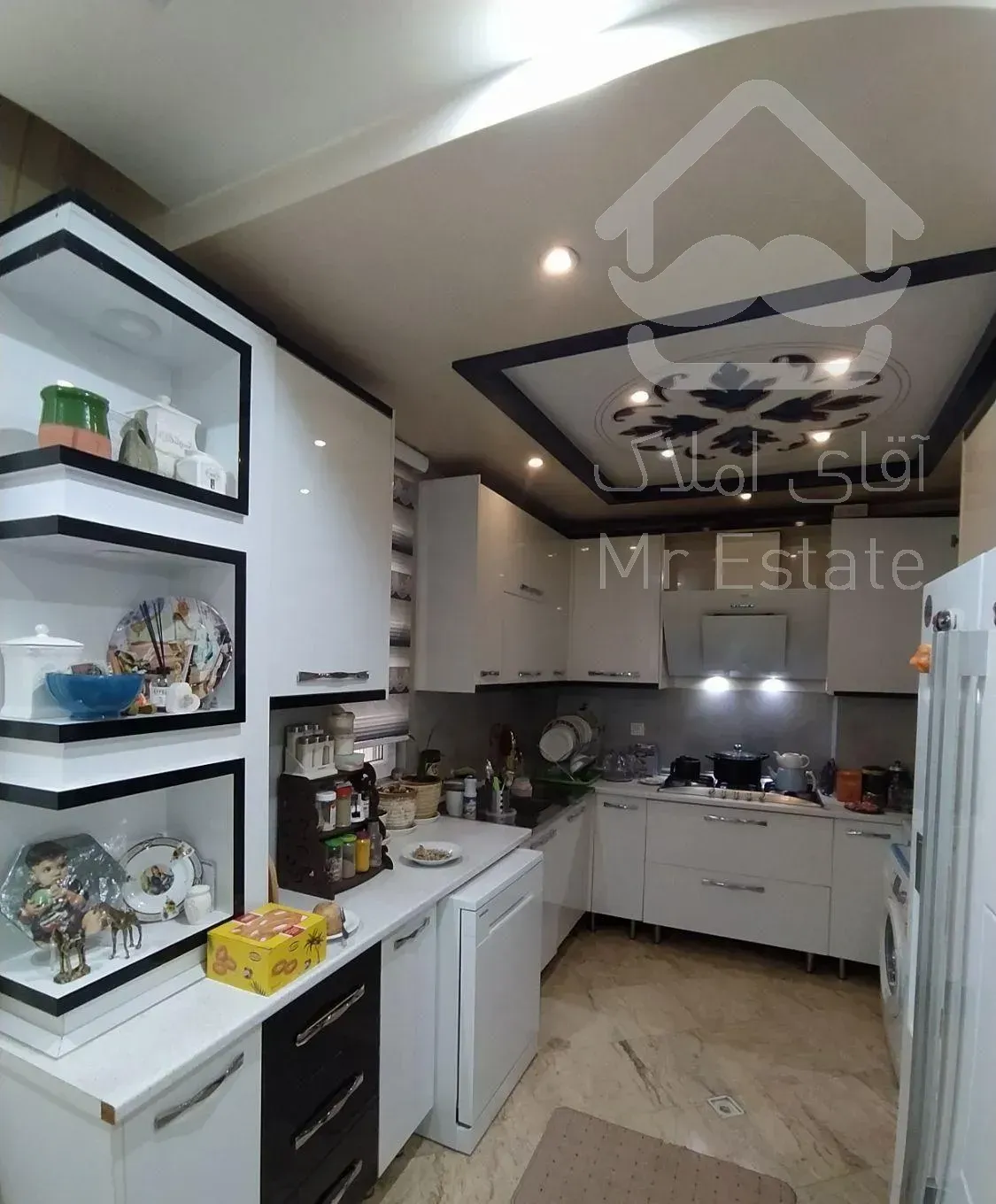 تک واحدی 105 متری ۳ خوابه در زرگنده