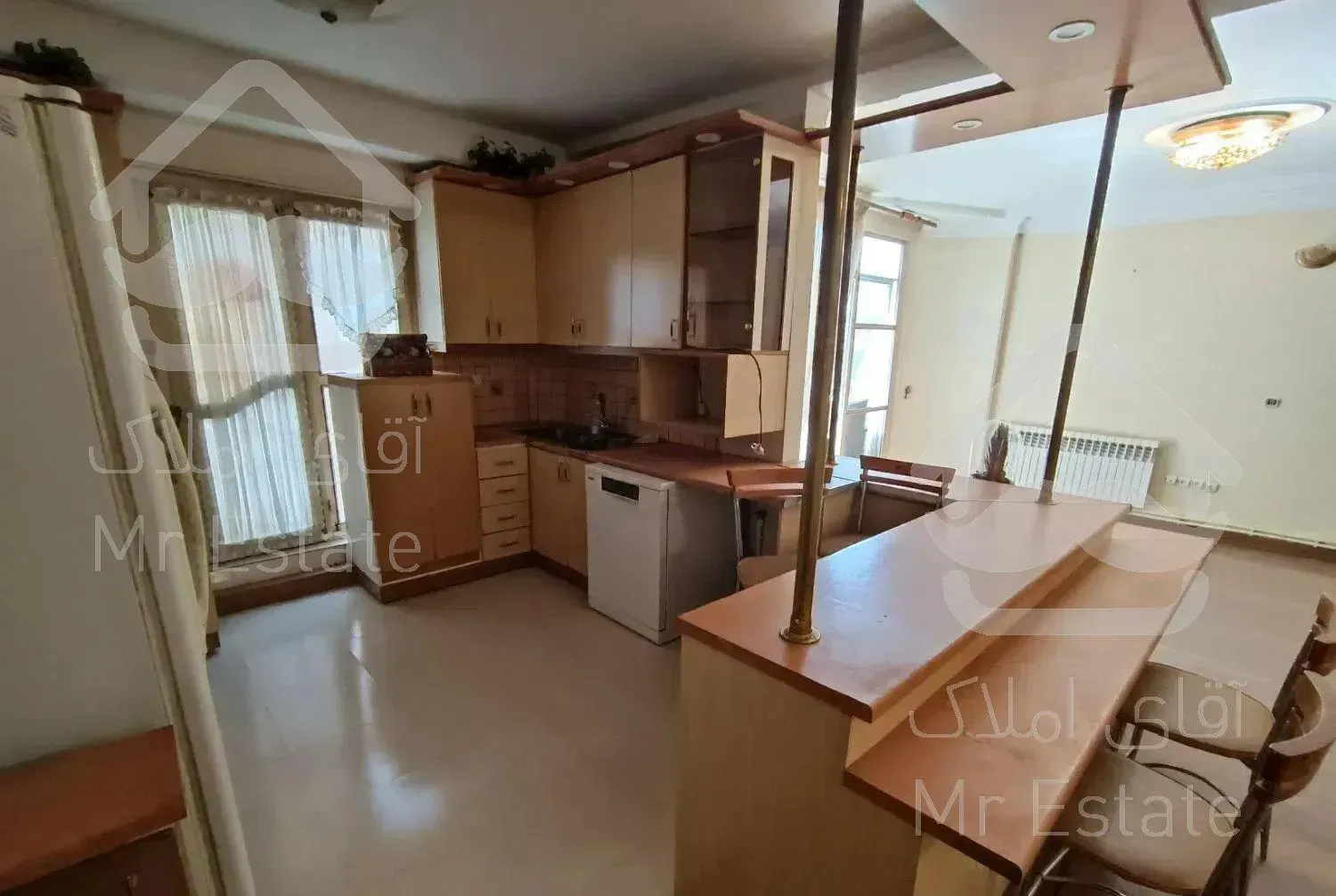 ۱۴۰ متر خوش نقشه ۳ خواب اوین