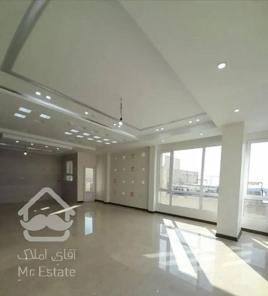 آپارتمان ۱۴۰ متر سه خوابه