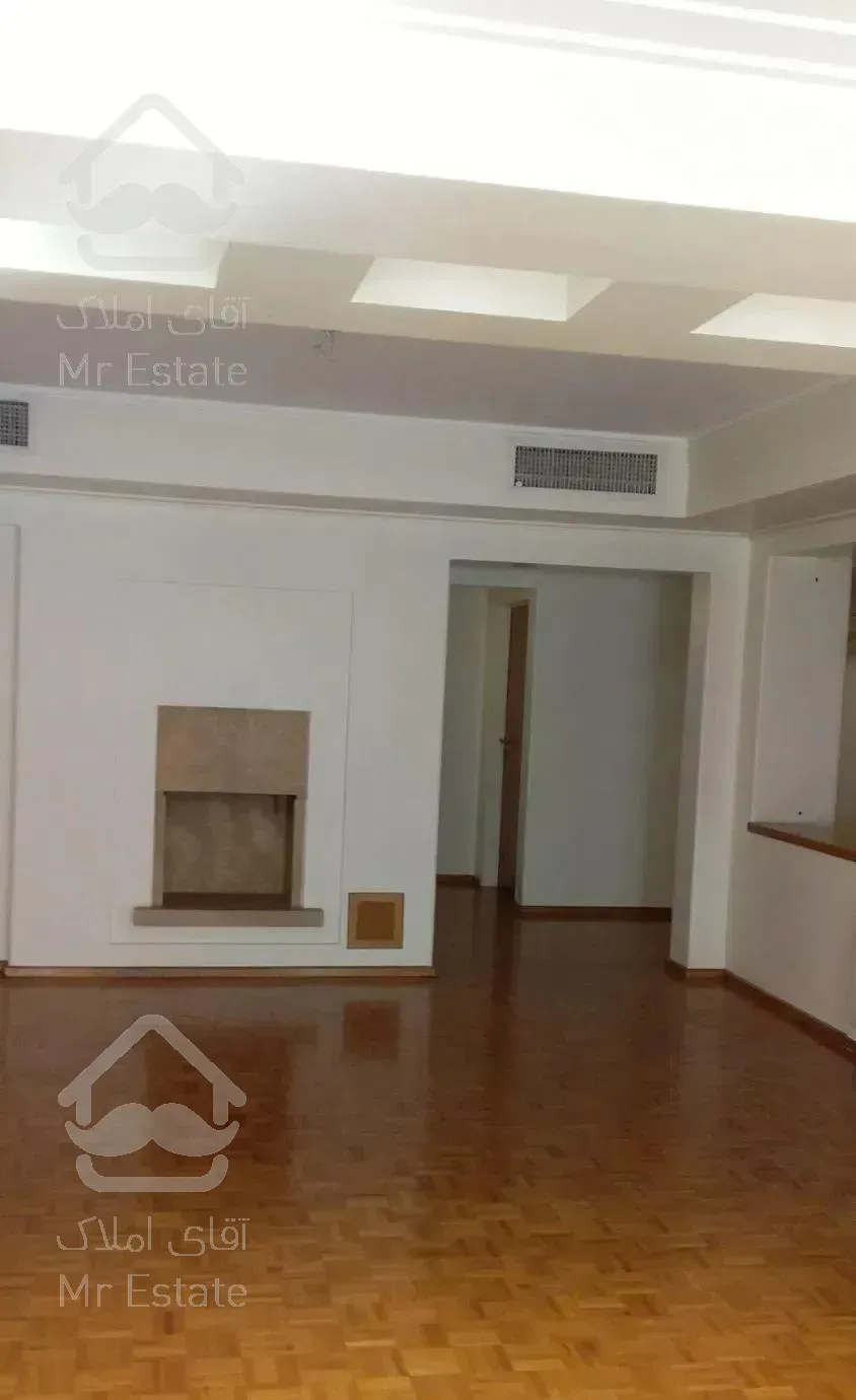 اپارتمان۱۳۵متر۲خوابه