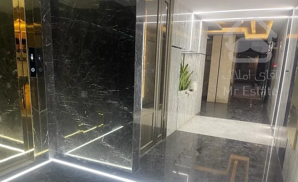 آپارتمان۲۰۰متر۴خواب صفر فوق شیک خ لاهور