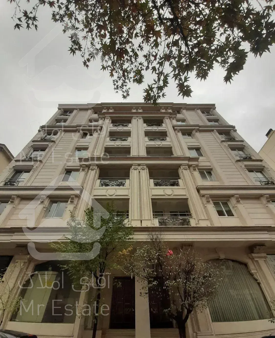 188 متر صاحبقرانیه دیپلمات نشین لابی ۲ پارکینگ