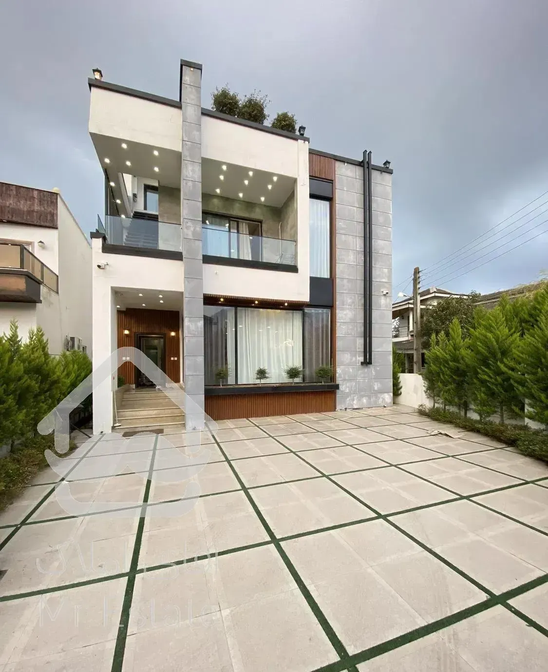 اجاره ویلا استخردار نوساز و مدرن نوشهر سیسنگان