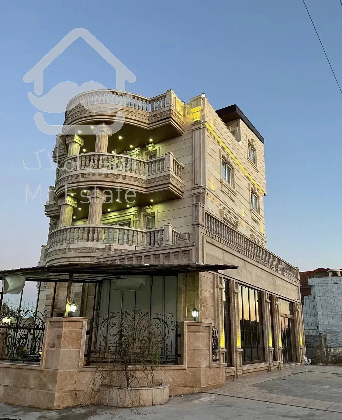 اجاره ویلا  شیک لب دریا فرح آباد از مالک