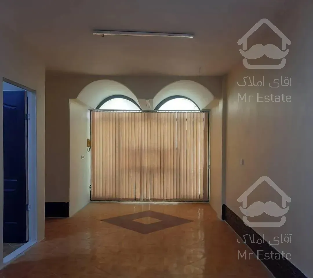 اپارتمان ۶۵ متری موقعیت اداری در قائم مقام