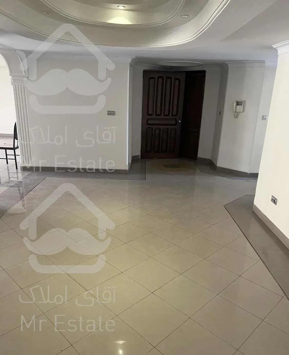 204 آپارتمان تختی