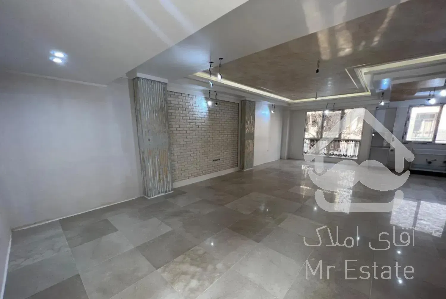 * شمال خواجه عبدالله ' ۱۱۵متر نوساز تک واحد *