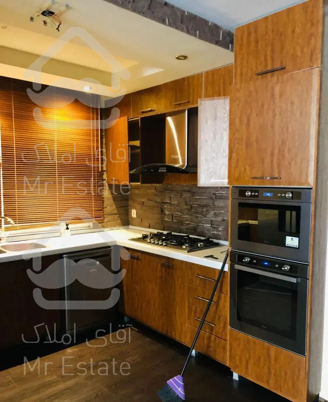 جردن ۱۳۰ متر سه خواب