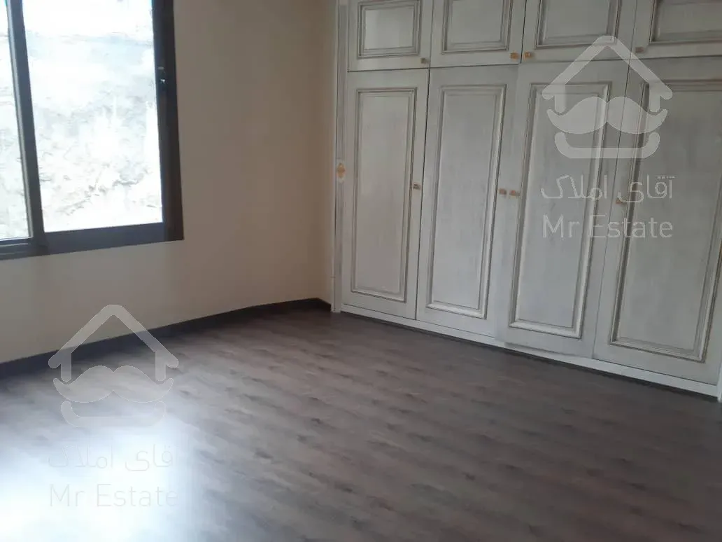 اجاره و رهن آپارتمان زعفرانیه 350  متر شیک