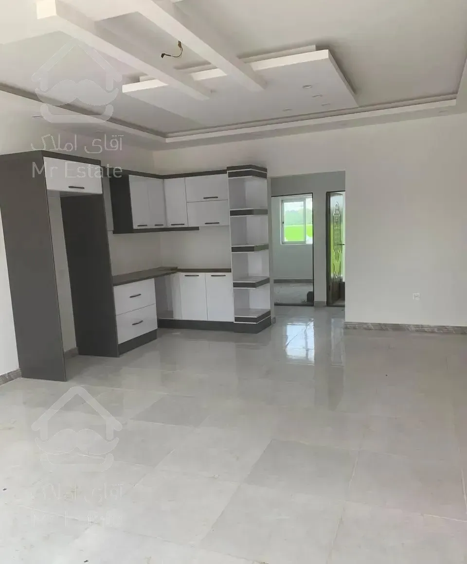 آپارتمان ۱۸۰متری سه خواب نوساز/تک واحد هراز