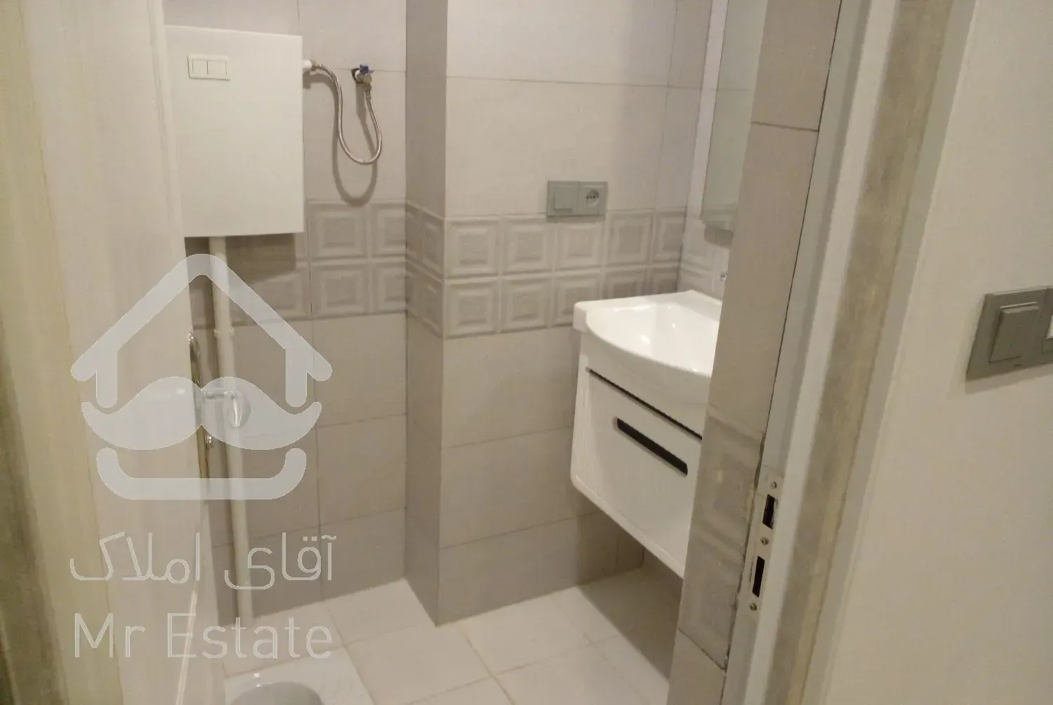 ۱۲۰ واحد مسکونی قبا شریعتی