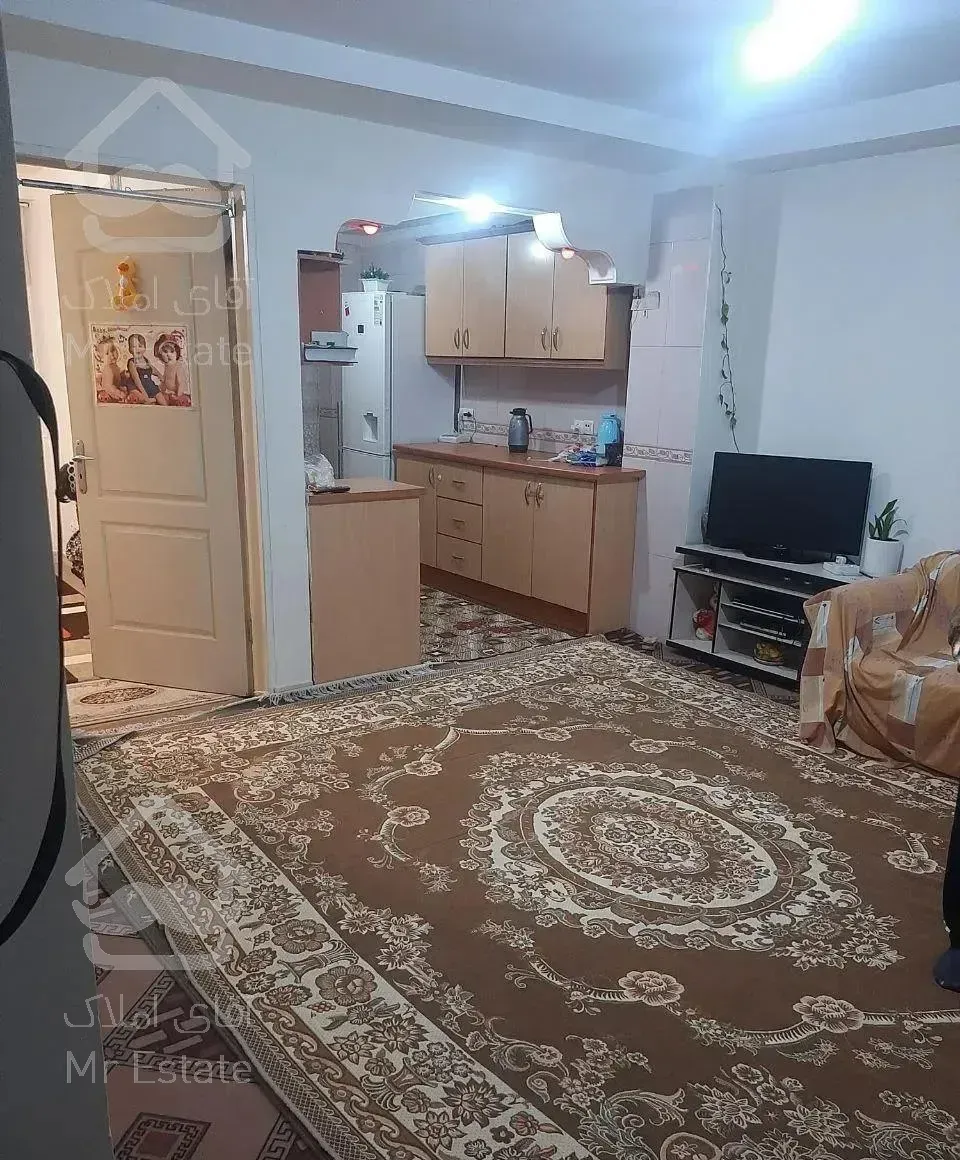 ۴۹متر خوش نقشه/نواب/مترو/پارکینگ دارمجرد/خانواده