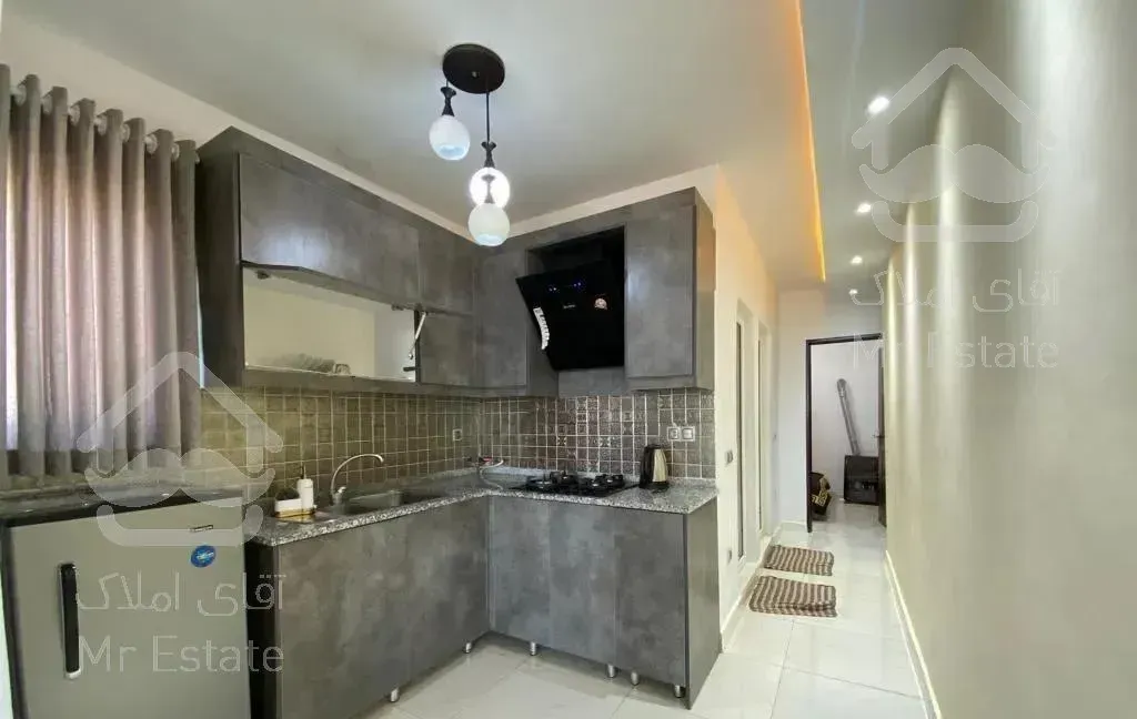 ویلایی استخردار نوساز بدون واسطه