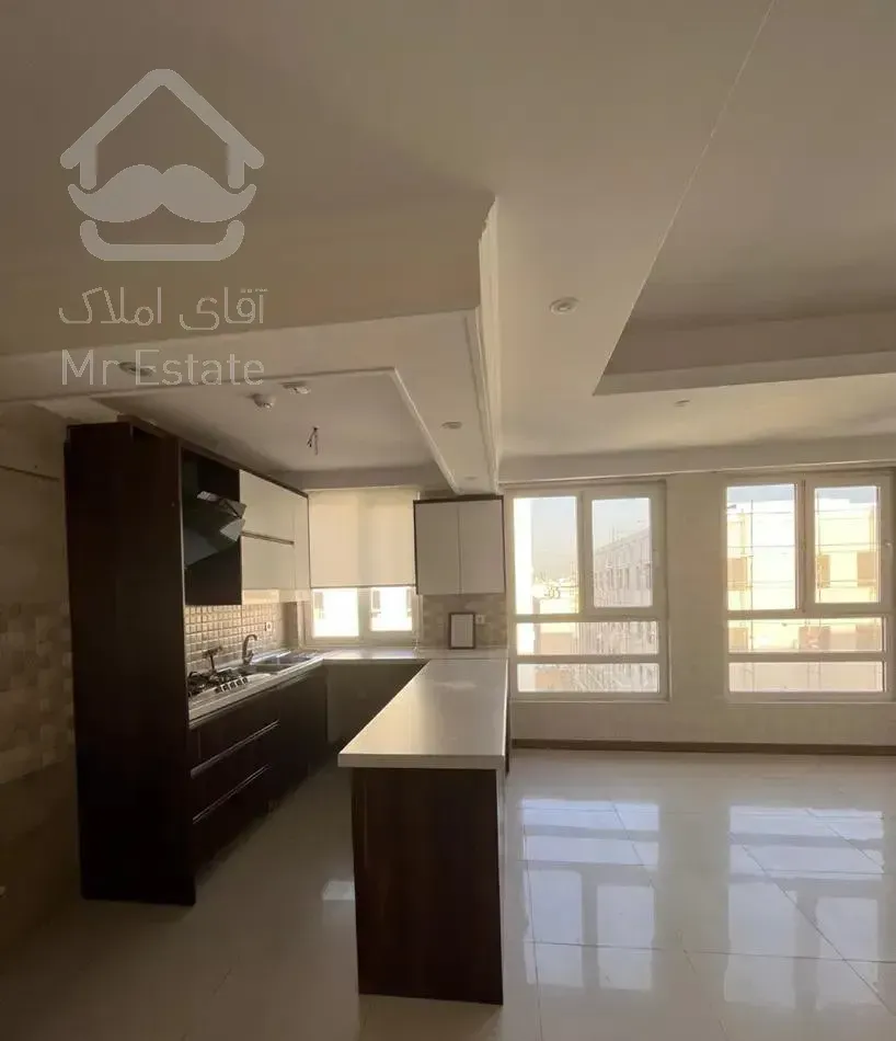 فروش ۶۰متری سالن پرده خور(تراورتن)سازمان برنامه