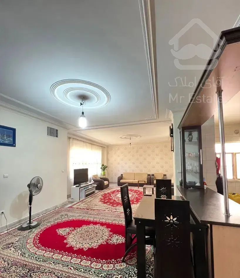 ۱۳۵ متر ۳ خواب واقع در شهرک محلاتی