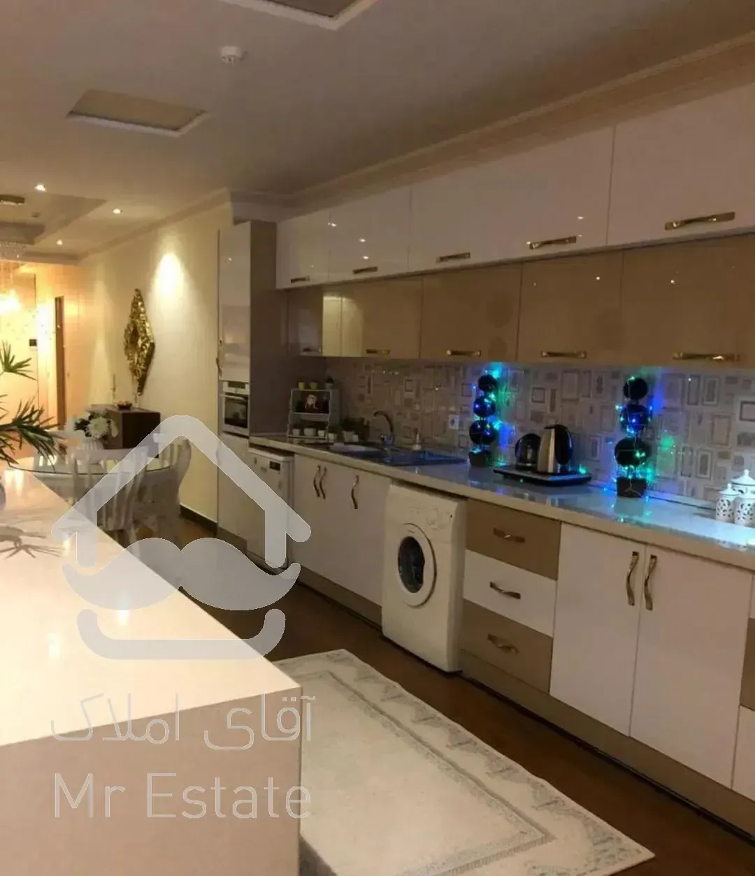 170 متر / سه خواب / واقع در گلستان ها