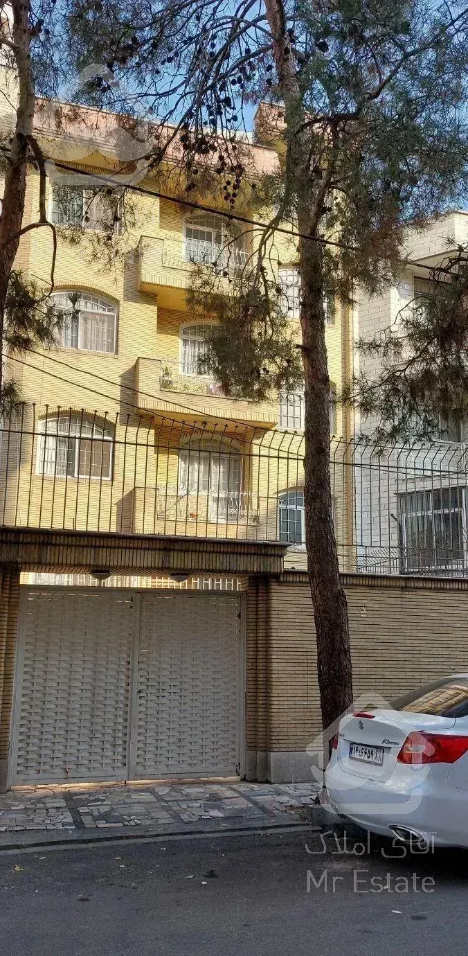 آپارتمان ۱۱۰ متری شیک