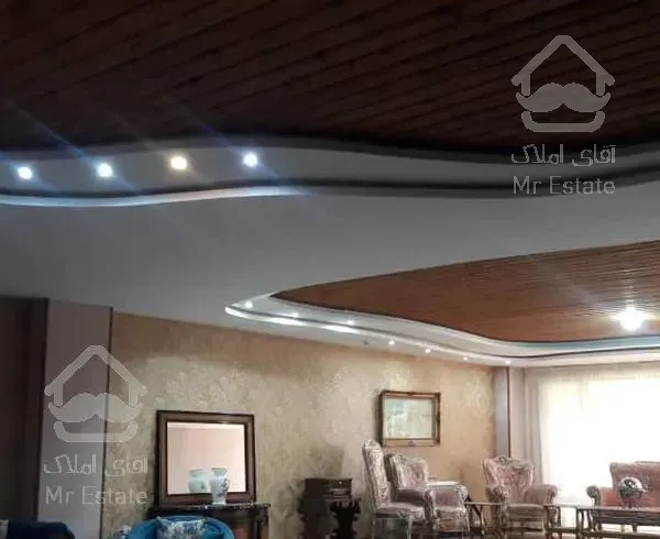 آپارتمان ۱۹۵ متر ارم سه راه شهرداری کوچه نرگس