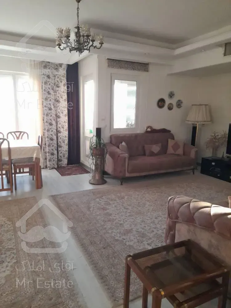 فروش 140متر سه خواب . طبقه هشتم. با ویو عالی . ازگل